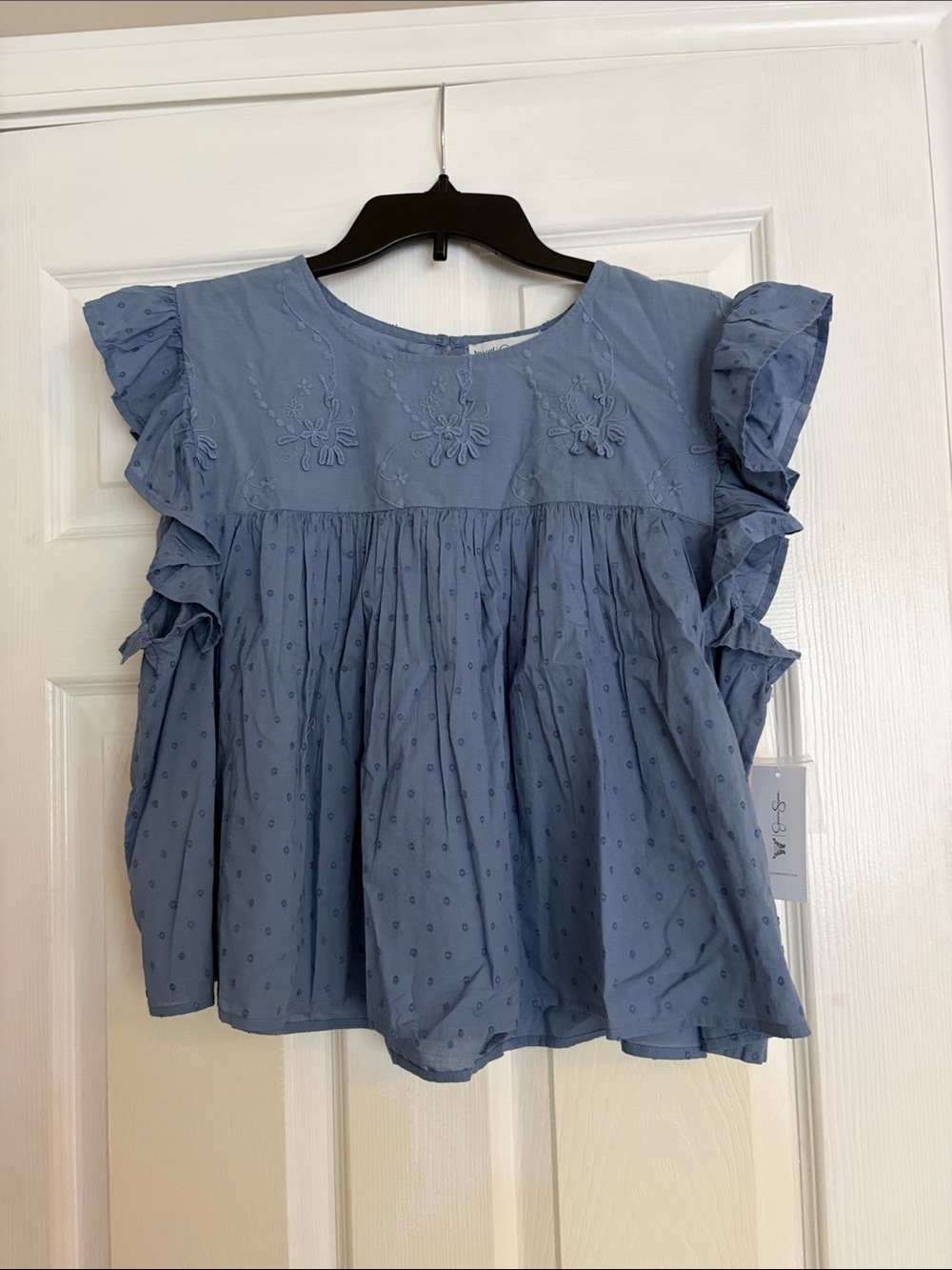 Jessica Simpson chandler flutter sleeve Dusty Blue Embroidered Ruffle Tank Top